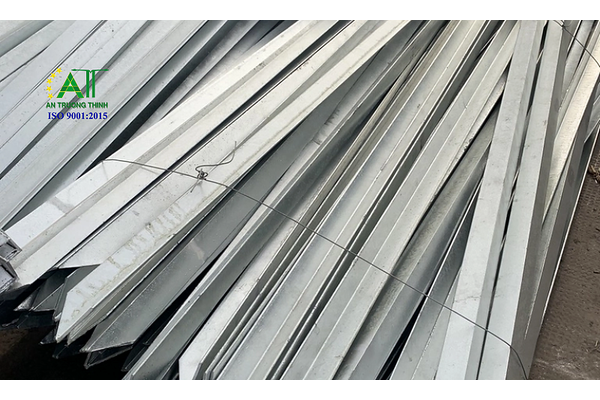 Cọc tiếp địa mạ kẽm cho cột đèn